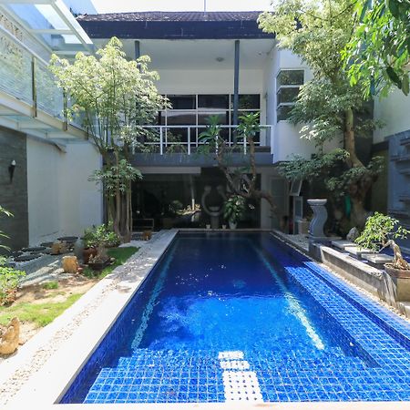 Kubu Kalih Residence Dempasar Exterior foto